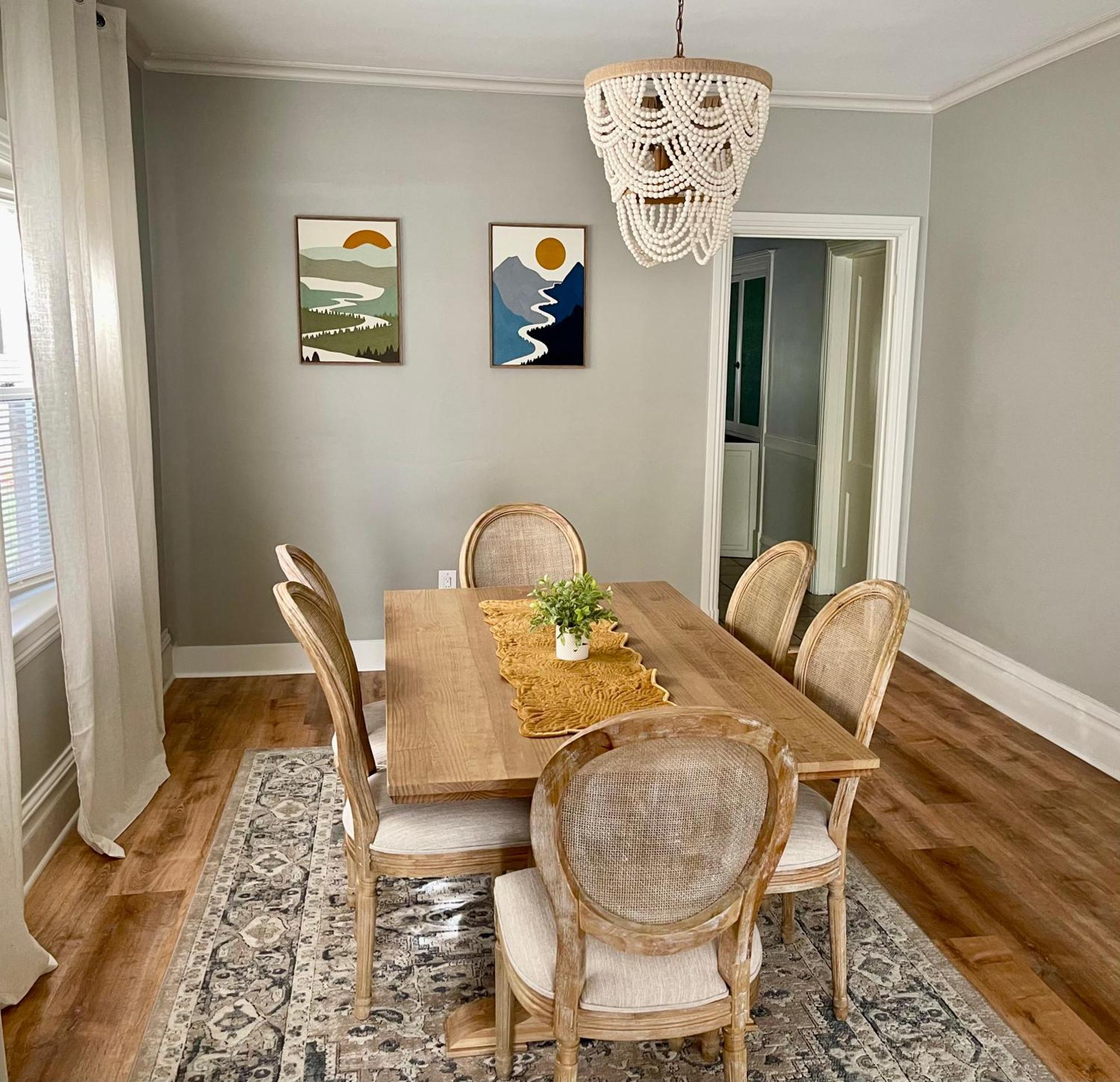 Apartment Lovely Vintage 3bd 1ba Perfectly Located Near Public Transit & Chicago Oak Park